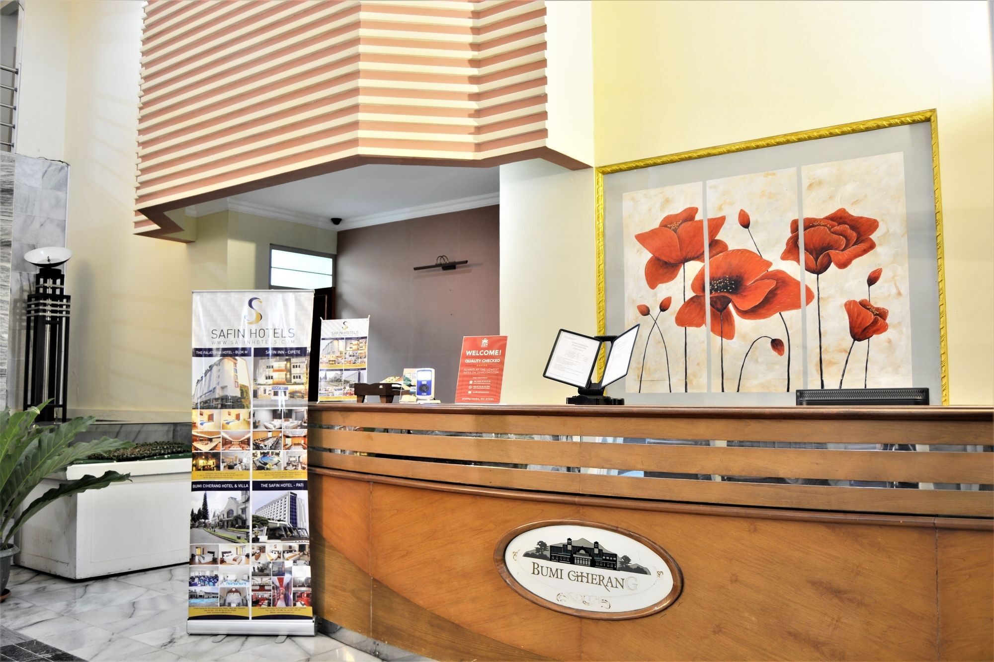 Zen Rooms Basic Cipanas Km.78 Exterior photo